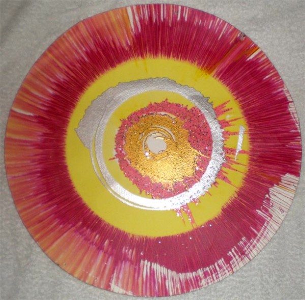 Spin (red, yellow)